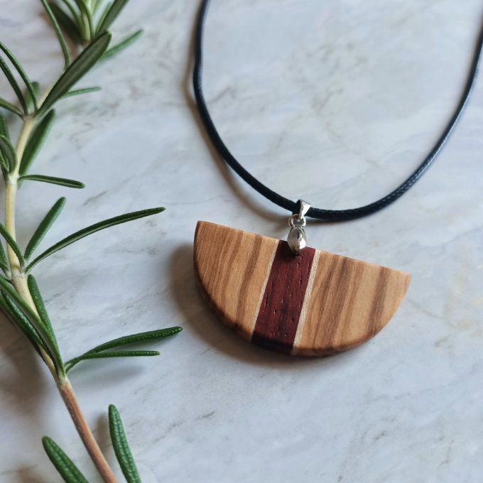 Pendentif  Scale