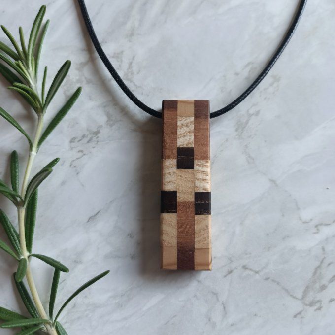 Pendentif  Totem