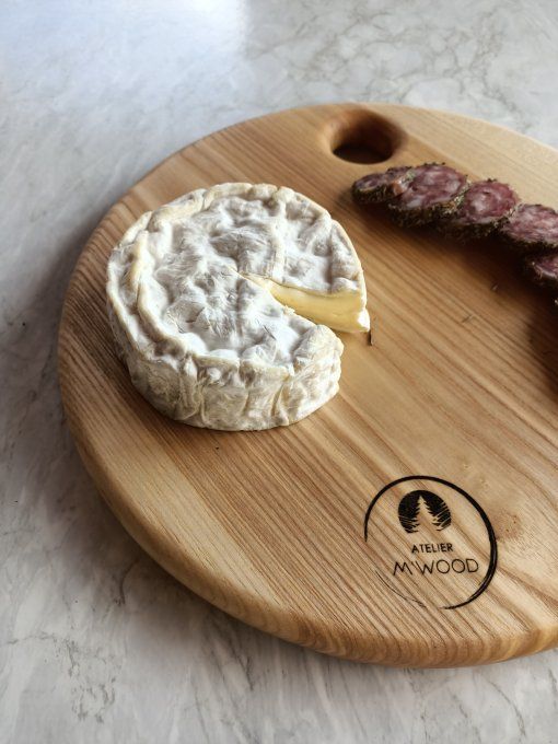 planche apéritive et fromage en bois