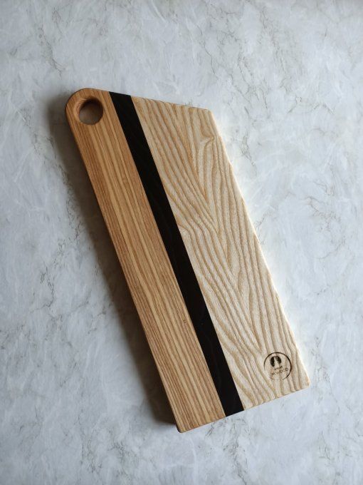 planche à découper avec plusieurs essences