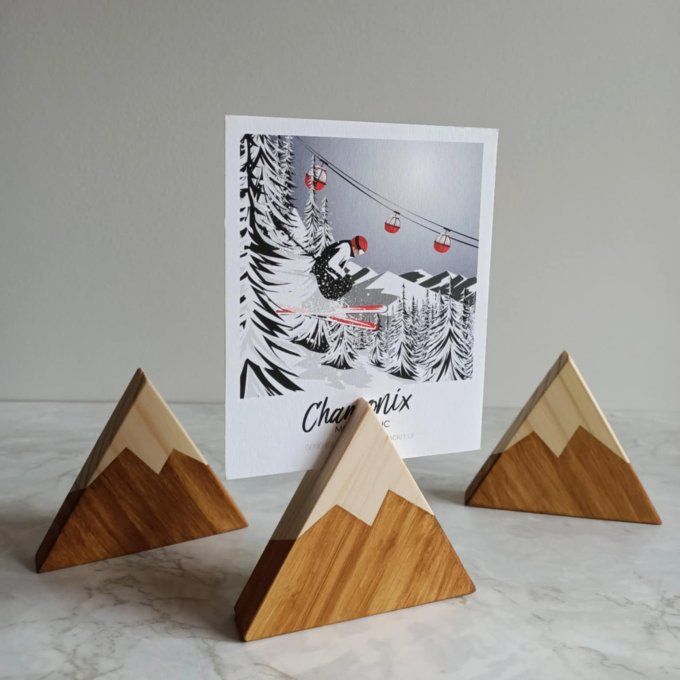 porte photo en bois en forme de montagne marron et blanc